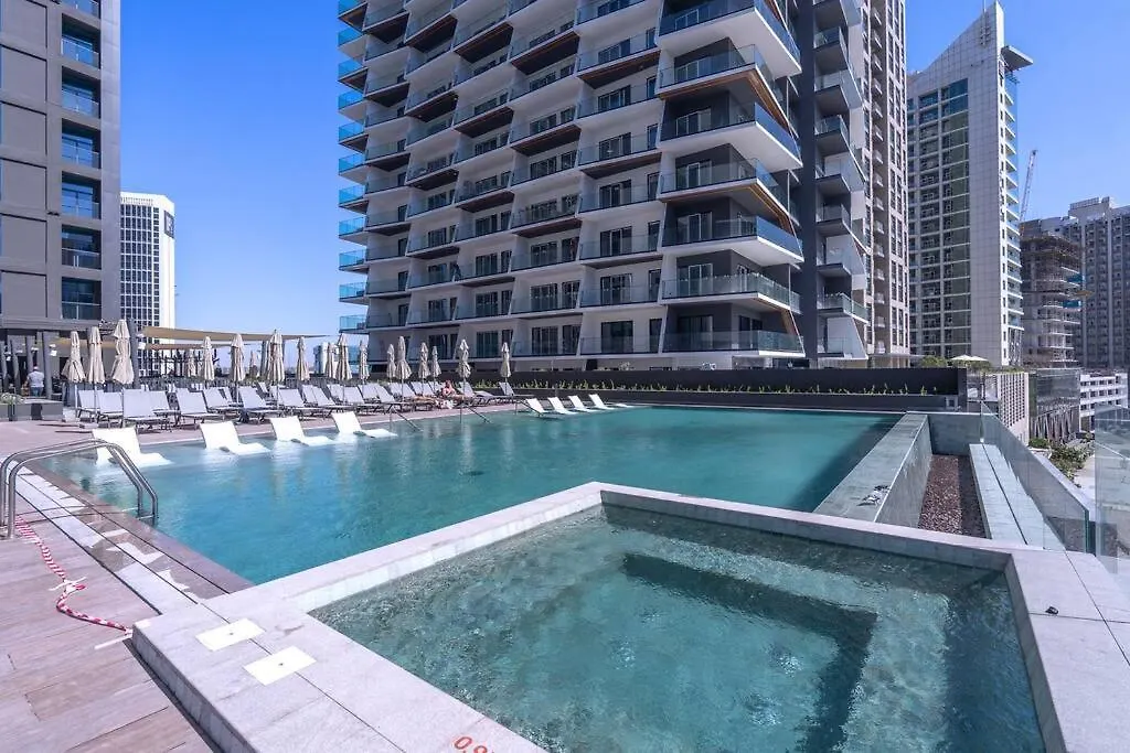 Ranch Living 1 Bedroom Apartment In Business Bay By Suiteable Dubai
