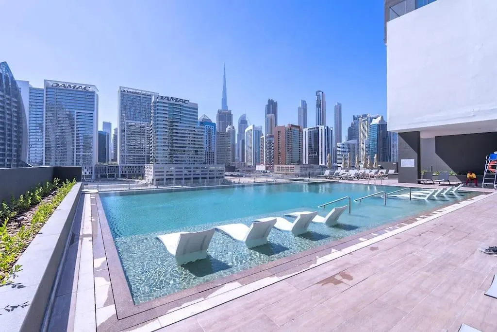 Ranch Living 1 Bedroom Apartment In Business Bay By Suiteable Dubai 0*,